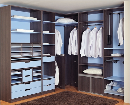 Вътрешно разпределение на ъглов гардероб